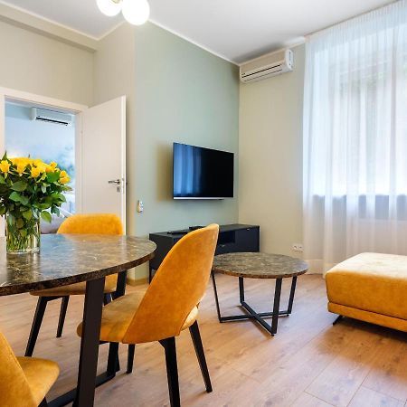 Tyzenhauz Apartments Pawia Street Krasków Εξωτερικό φωτογραφία